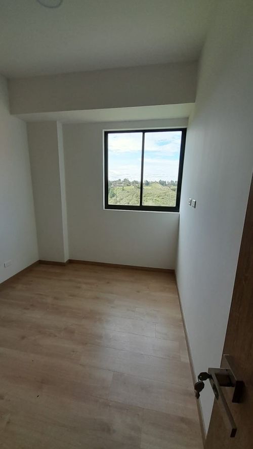 Apartamento de 3 alcobas en venta en Barro Blanco, Rionegro, 75 m² · foto 9 de 15