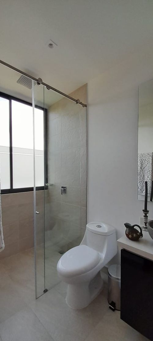 Casa de 4 alcobas en venta en El Capiro, Rionegro, 278 m² · foto 12 de 24