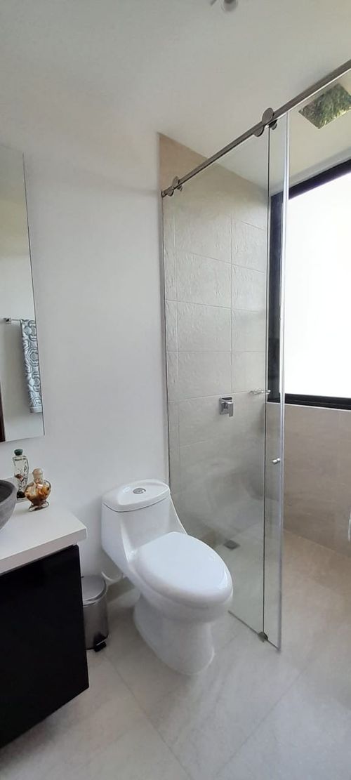 Casa de 4 alcobas en venta en El Capiro, Rionegro, 278 m² · foto 15 de 24