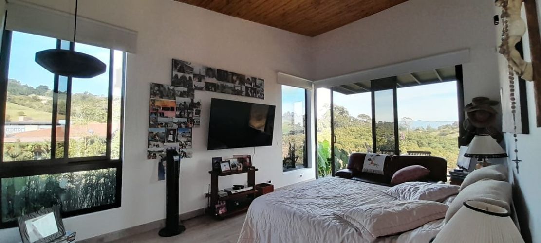Casa de 4 alcobas en venta en El Capiro, Rionegro, 278 m² · foto 17 de 24