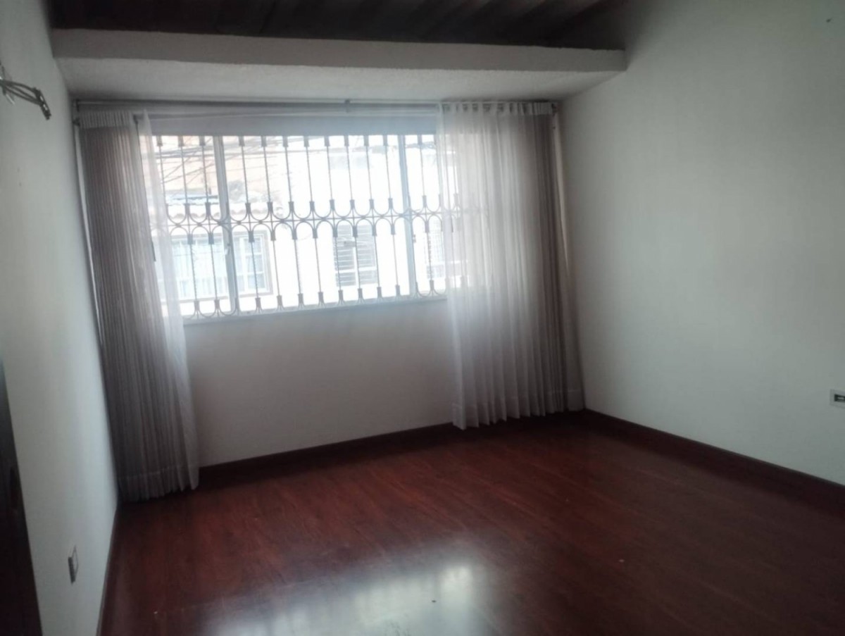 Casa en venta en San Rafael, Bogotá · foto 10 de 14