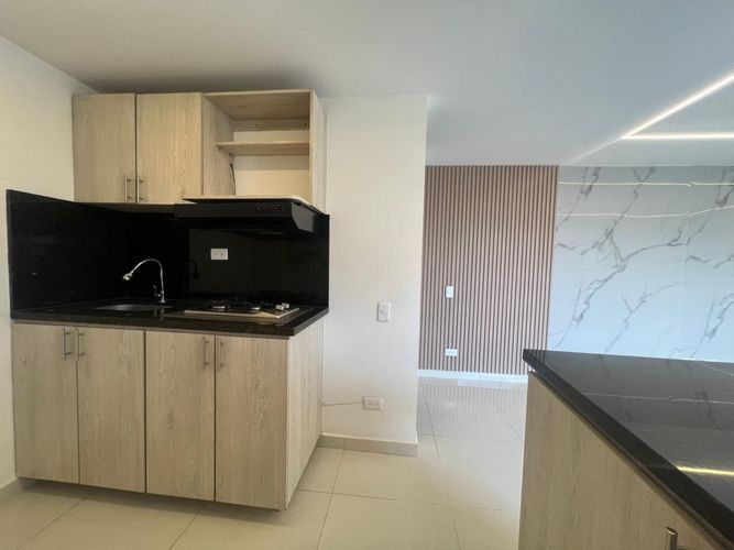 Apartamento de 1 alcoba en arriendo en El Diamante No. 2, Medellín, 45 m² · foto 7 de 13