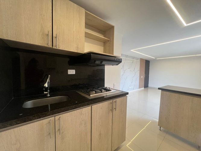 Apartamento de 1 alcoba en arriendo en El Diamante No. 2, Medellín, 45 m² · foto 9 de 13