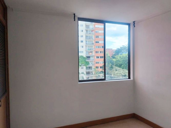 Apartamento de 2 alcobas en arriendo en El Poblado, Medellín, 60 m² · foto 11 de 16