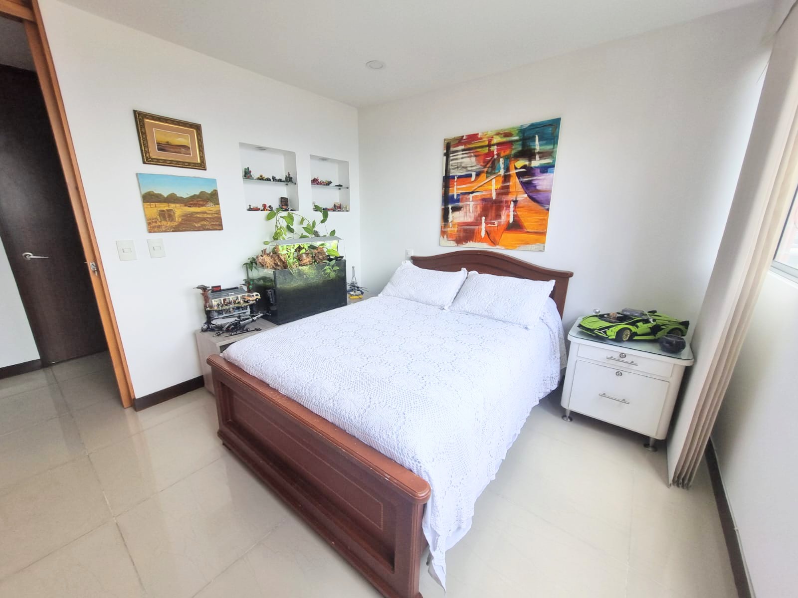 Apartamento en venta en Loma Del Esmeraldal, Envigado · foto 3 de 18