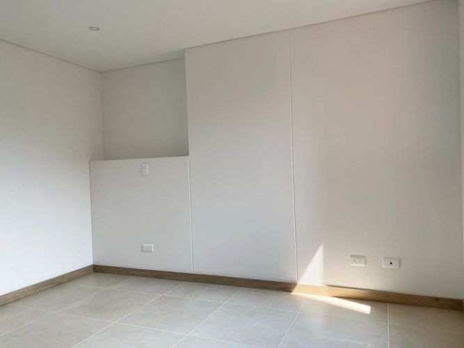 Apartamento de 3 alcobas en arriendo en Camino Verde, Envigado, 80 m² · foto 11 de 16