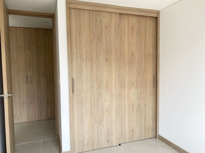 Apartamento de 3 alcobas en arriendo en Camino Verde, Envigado, 80 m² · foto 14 de 16