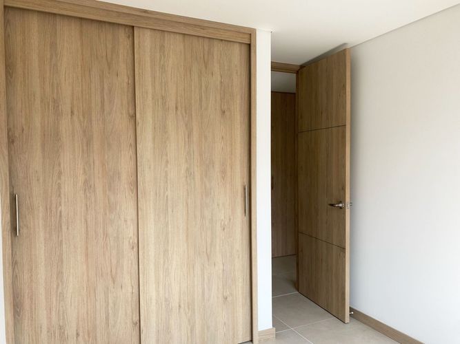 Apartamento de 3 alcobas en arriendo en Camino Verde, Envigado, 80 m² · foto 13 de 16