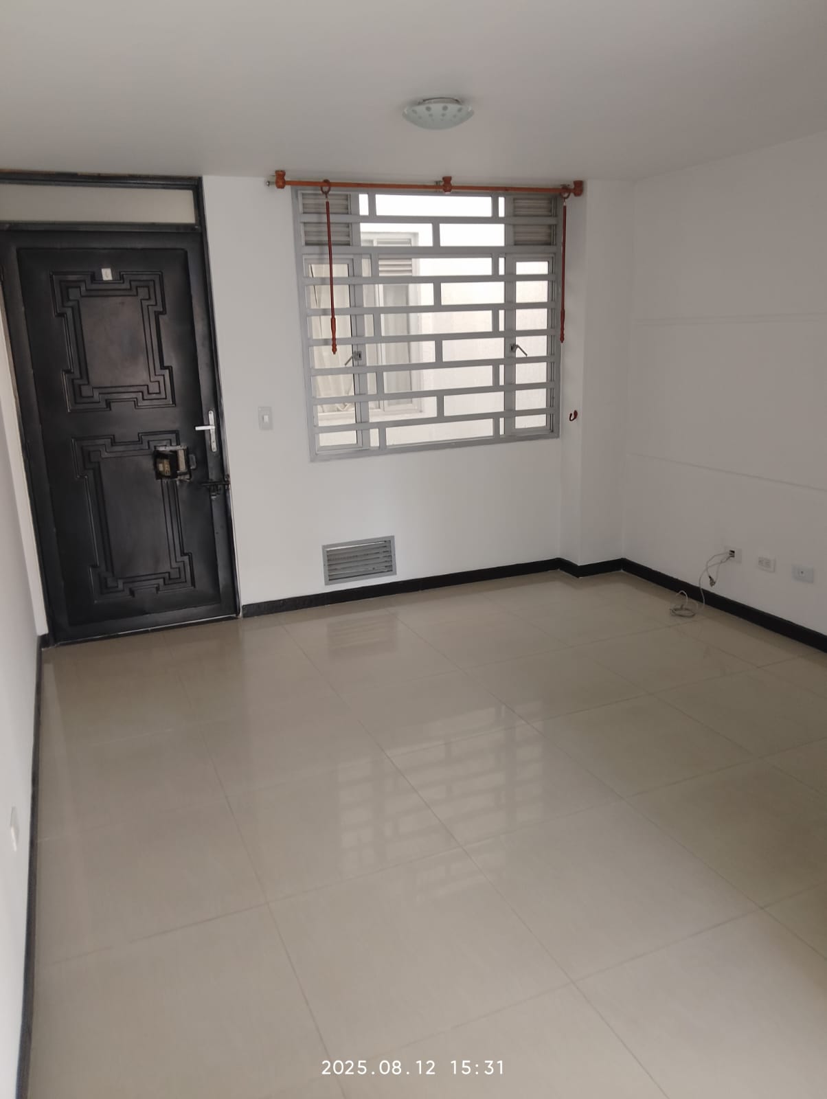Apartamento en venta en Restrepo, Bogotá · foto 3 de 24