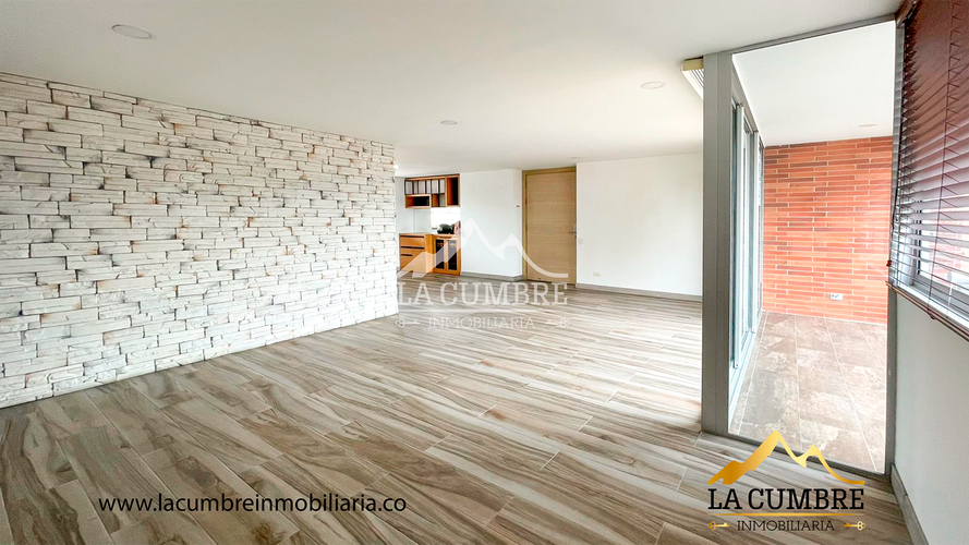 Apartamento de 3 alcobas en arriendo en Santa Maria De Los Angeles, Medellín, 135 m² · foto 4 de 12