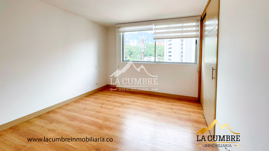 Apartamento de 3 alcobas en arriendo en Santa Maria De Los Angeles, Medellín, 135 m² · foto 7 de 13