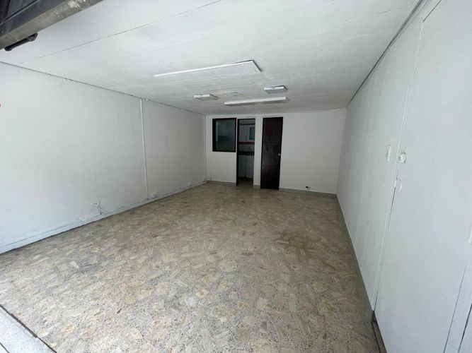 Local en arriendo en Las Vegas De Comfandi, Cali, 26 m² · foto 3 de 5