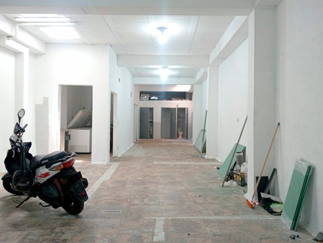 Bodega en arriendo en La Floresta, Medellín, 110 m² · foto 12 de 14
