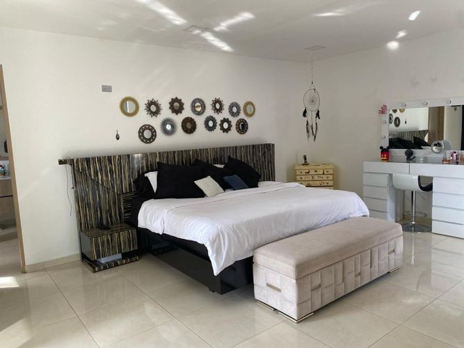 Casa de 3 alcobas en venta en Sector Galeria Central, Pereira, 600 m² · foto 2 de 16