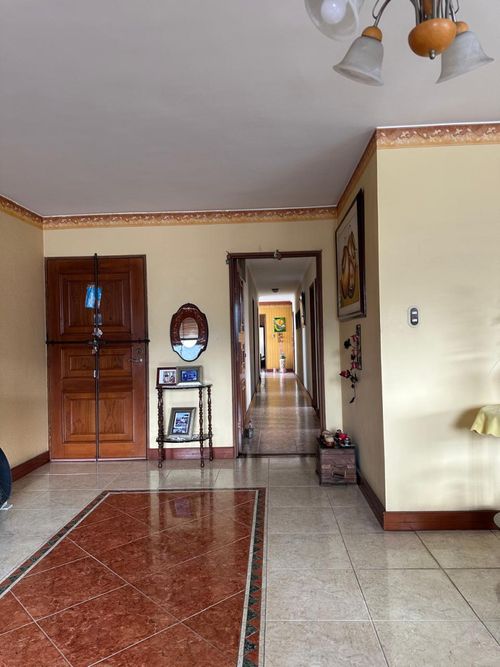 Apartamento en venta en Versalles, Cali · foto 5 de 24