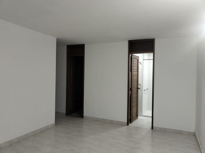 Apartamento de 3 alcobas en arriendo en El Poblado, Medellín, 127 m² · foto 10 de 20