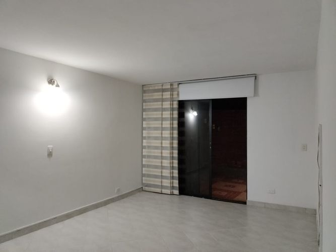 Apartamento de 3 alcobas en arriendo en El Poblado, Medellín, 127 m² · foto 8 de 20