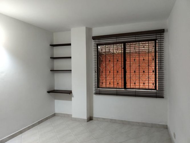 Apartamento de 3 alcobas en arriendo en El Poblado, Medellín, 127 m² · foto 12 de 20