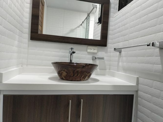 Apartamento de 3 alcobas en arriendo en El Poblado, Medellín, 127 m² · foto 18 de 20