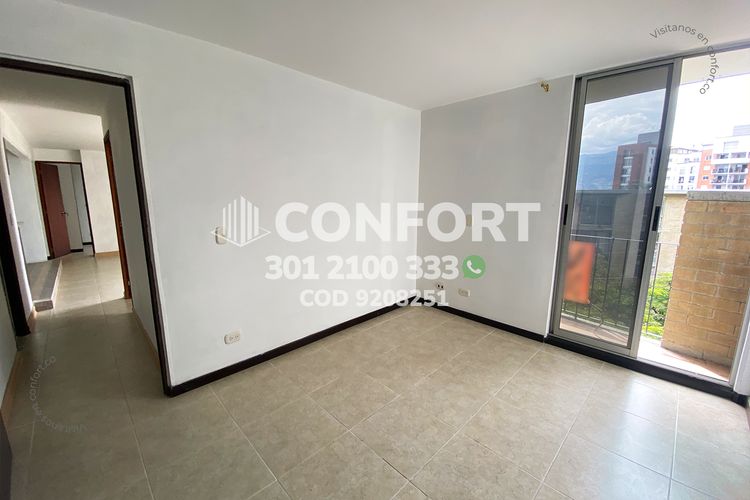 Apartamento de 3 alcobas en arriendo en San Diego, Medellín, 80 m² · foto 20 de 24