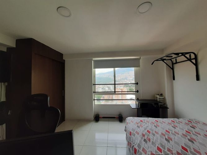 Apartaestudio en venta en Prado, Medellín, 38 m² · foto 7 de 14