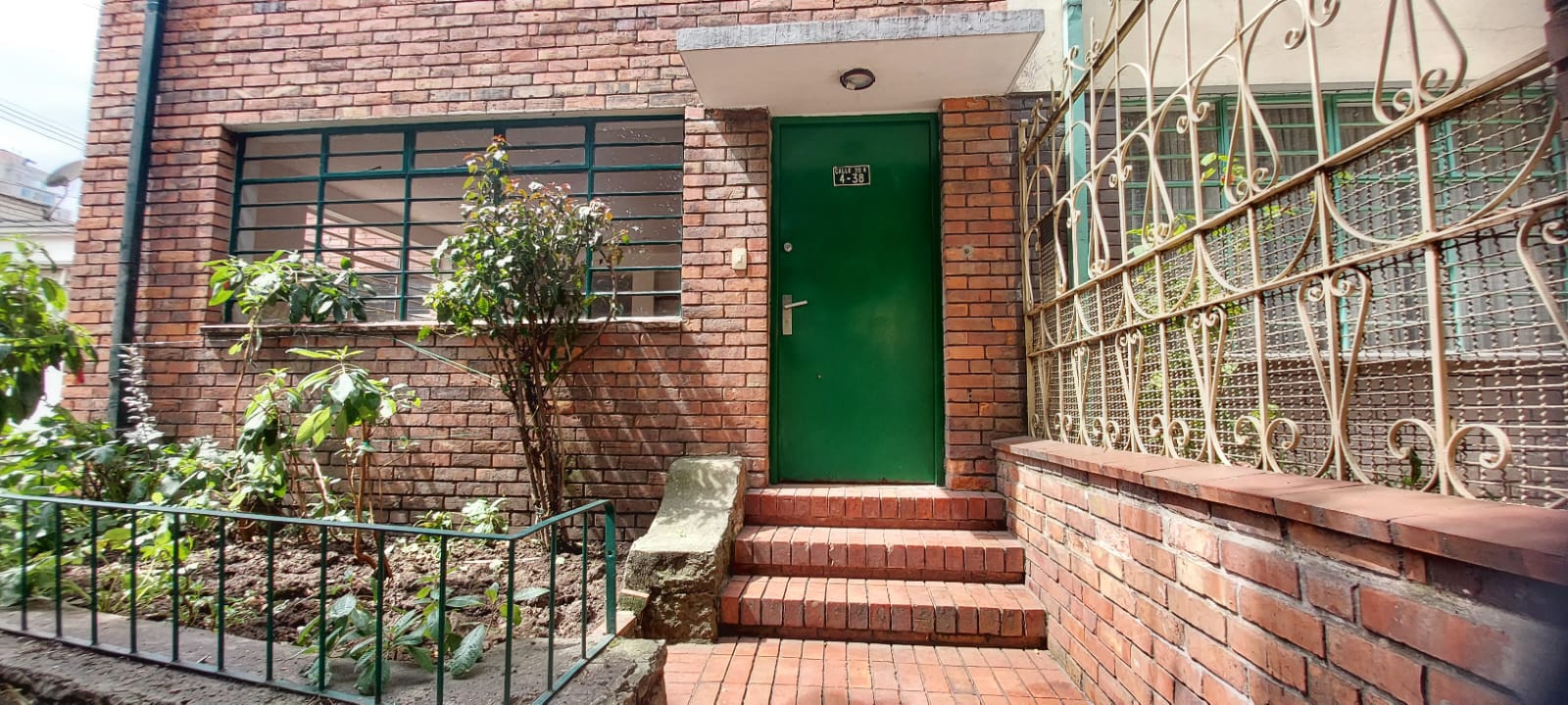 Casa en venta en La Macarena, Bogotá · foto 2 de 24