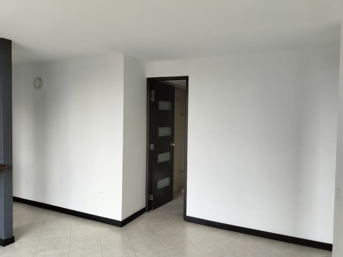 Apartamento en arriendo en El Poblado, Medellín · foto 7 de 15