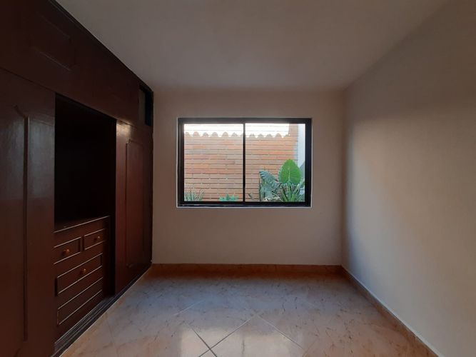 Casa de 5 alcobas en venta en Los Colores, Medellín, 153 m² · foto 7 de 20