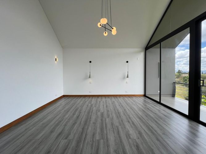 Casa de 3 alcobas en venta en El Capiro, Rionegro, 450 m² · foto 10 de 20