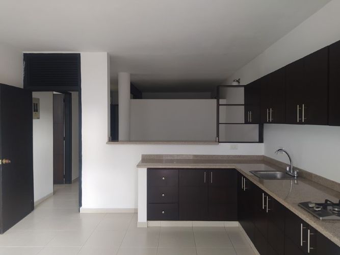 Edificio en venta en Granada, Cali, 190 m² · foto 16 de 16