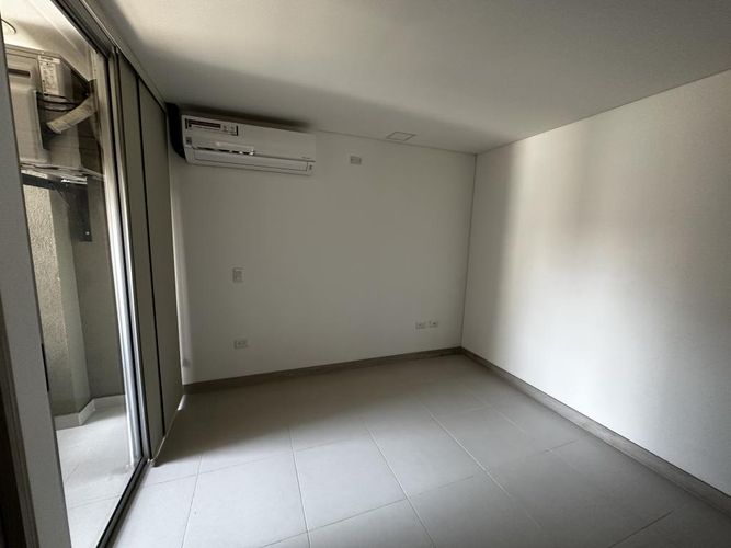 Apartamento de 2 alcobas en venta en La Flora, Cali, 83 m² · foto 17 de 24