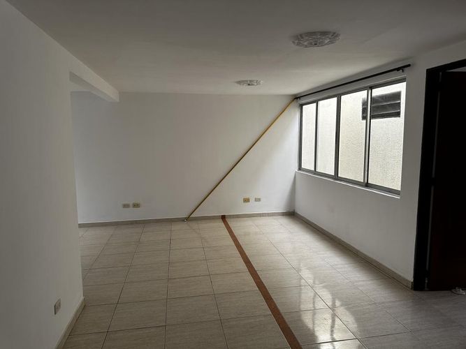 Edificio en venta en El Gran Limonar, Cali, 505 m² · foto 22 de 24