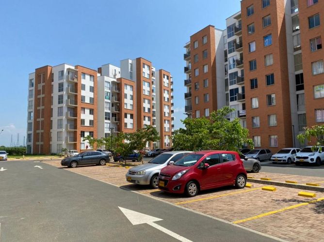 Apartamento de 2 alcobas en venta en Valle Del Lili, Cali, 61 m² · foto 2 de 15