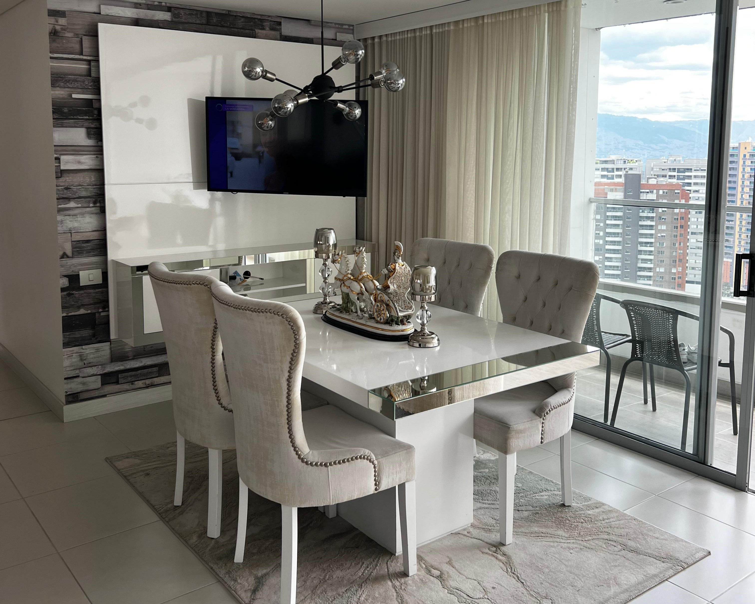 Apartamento en venta en Cumbres, Envigado · foto 2 de 10