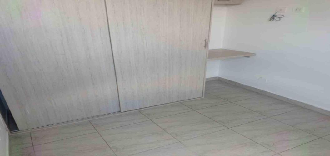 Apartamento de 2 alcobas en venta en Niquia, Bello, 35 m² · foto 6 de 10