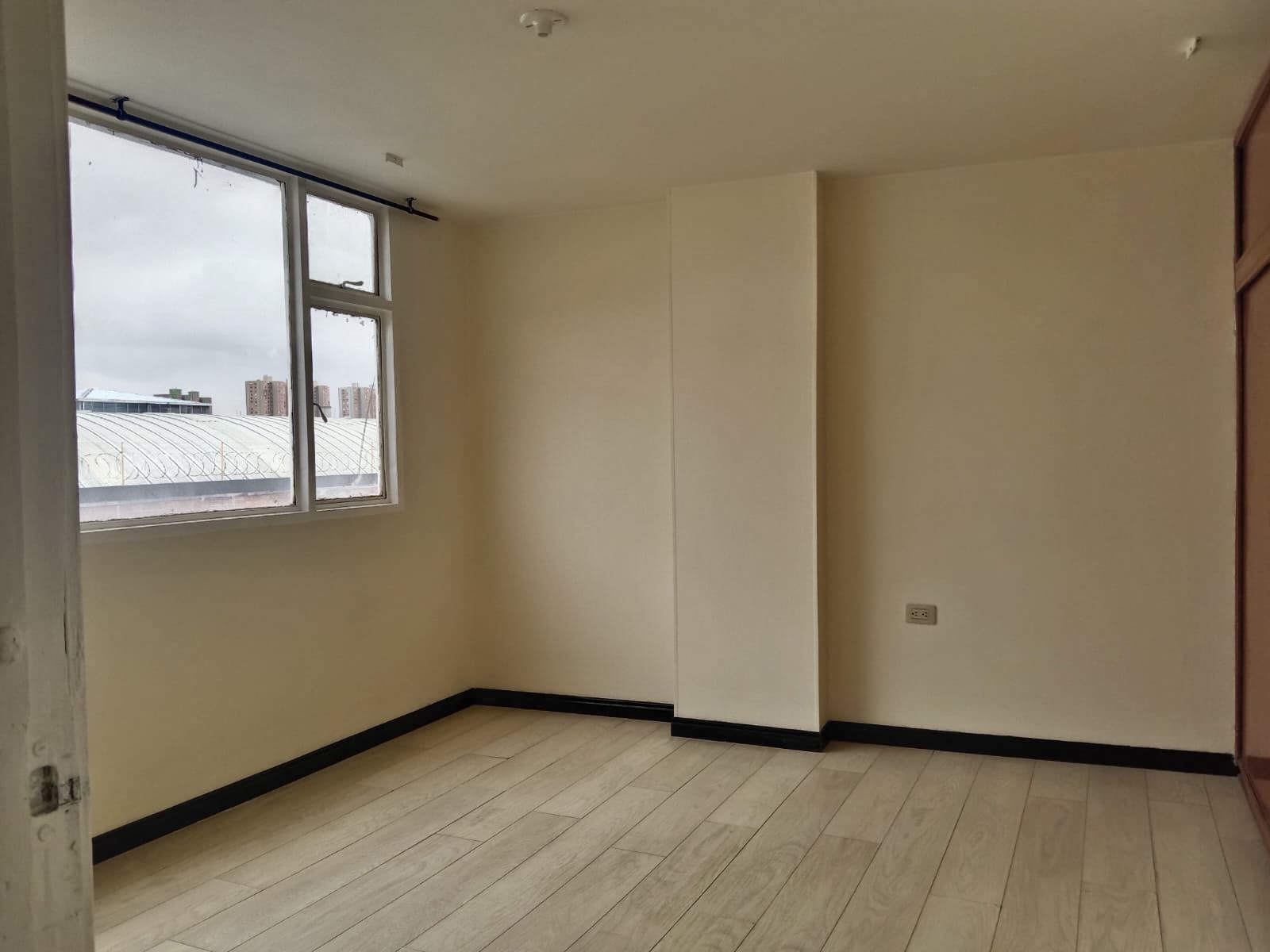 Apartamento en venta en Siete De Agosto, Bogotá · foto 2 de 24