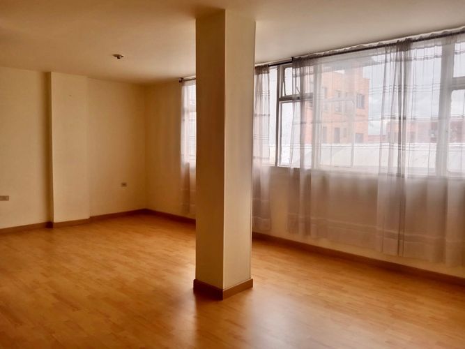 Apartamento en venta en Siete De Agosto, Bogotá · foto 6 de 24