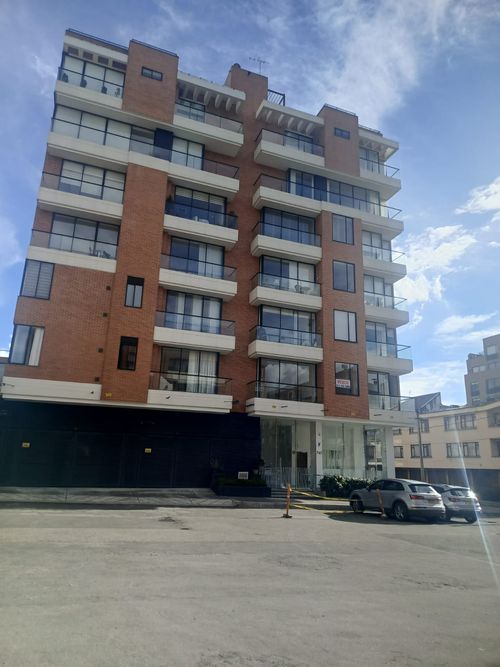 Apartamento de 3 alcobas en venta en Santa Ana, Bogotá, 130 m² · foto 2 de 24