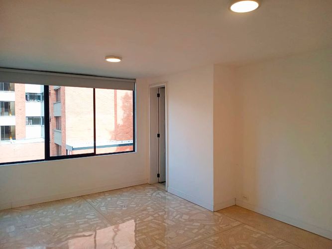 Apartamento de 3 alcobas en arriendo en El Poblado, Medellín, 110 m² · foto 9 de 17