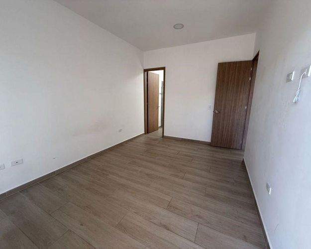 Casa de 3 alcobas en venta en San Nicolas, La Ceja, 134 m² · foto 6 de 13