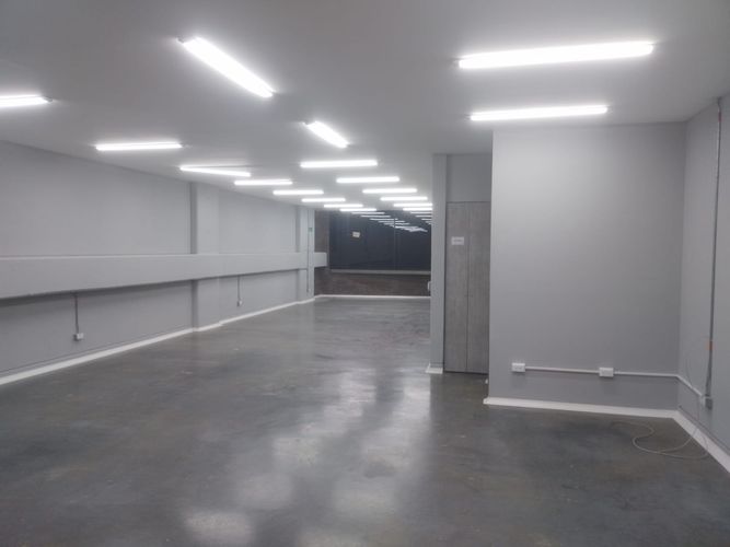 Oficina en arriendo en El Poblado, Medellín, 460 m² · foto 3 de 18