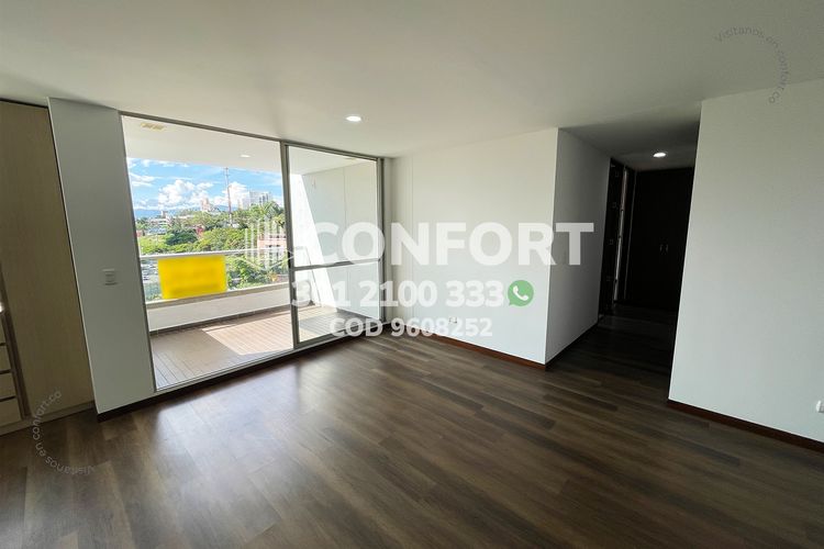 Apartamento de 3 alcobas en arriendo en Loma Del Esmeraldal, Envigado, 90 m² · foto 2 de 24