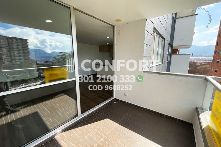 Apartamento de 3 alcobas en arriendo en Loma Del Esmeraldal, Envigado, 90 m² · foto 5 de 24