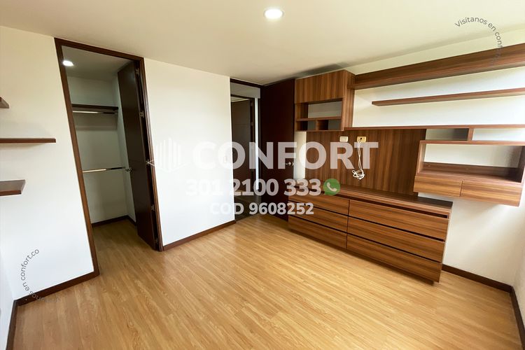 Apartamento de 3 alcobas en arriendo en Loma Del Esmeraldal, Envigado, 90 m² · foto 11 de 24