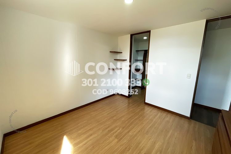 Apartamento de 3 alcobas en arriendo en Loma Del Esmeraldal, Envigado, 90 m² · foto 12 de 24