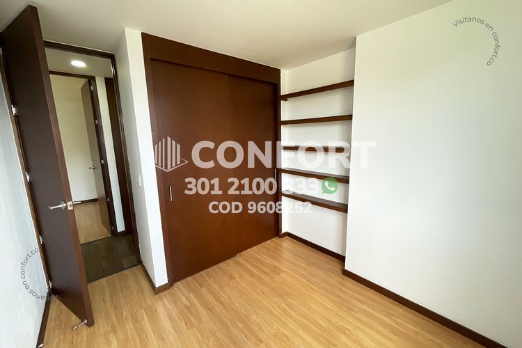 Apartamento de 3 alcobas en arriendo en Loma Del Esmeraldal, Envigado, 90 m² · foto 23 de 24