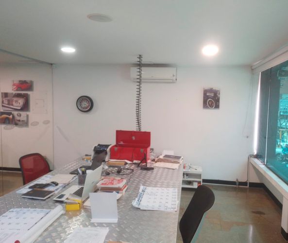 Oficina en arriendo en El Poblado, Medellín, 365 m² · foto 4 de 10
