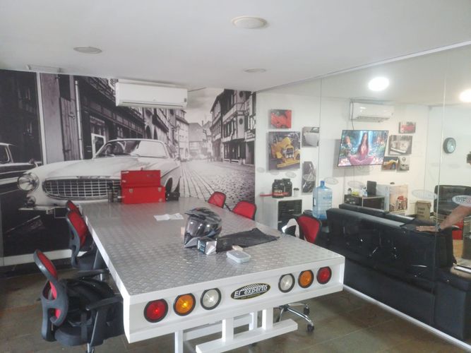 Oficina en arriendo en El Poblado, Medellín, 365 m² · foto 8 de 10