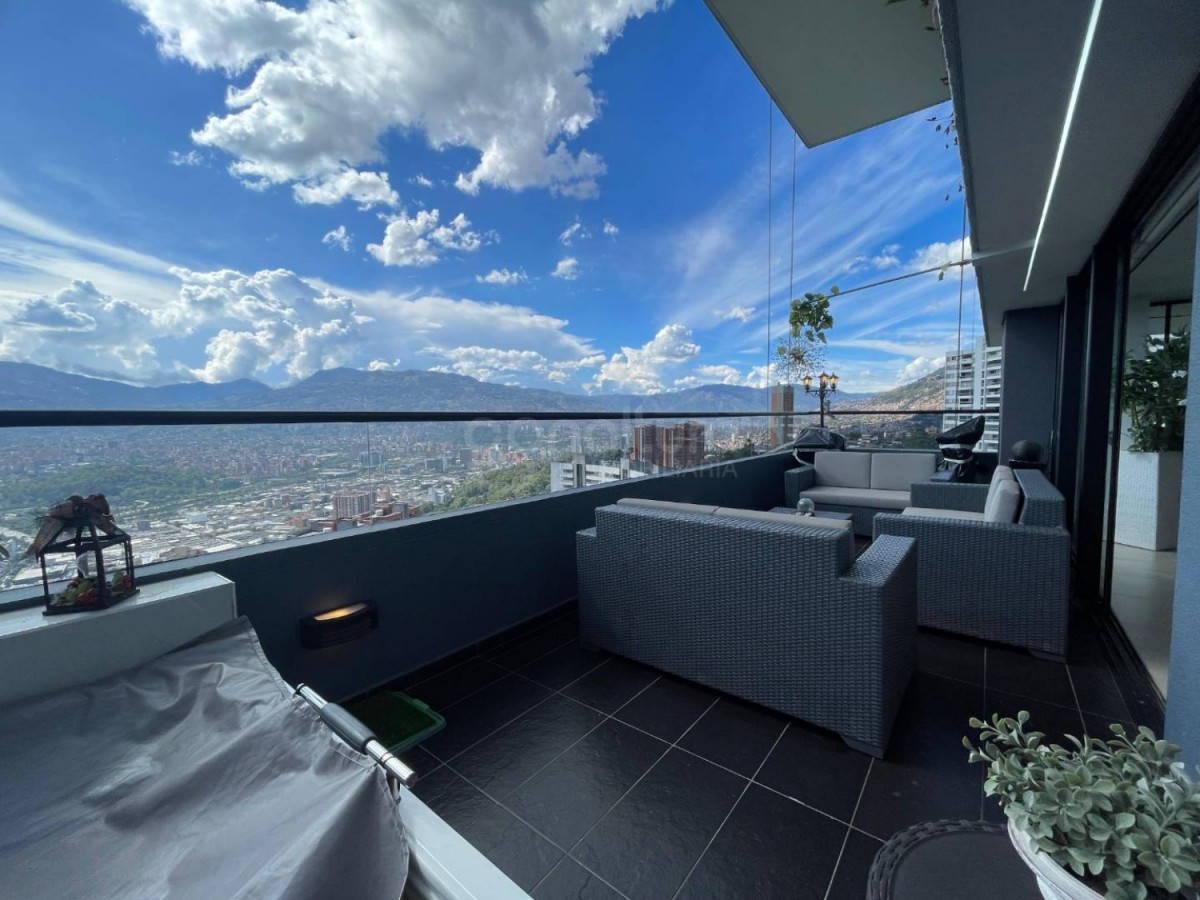 Apartment for sale in Las palmas, Medellín 2