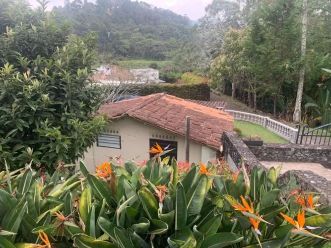 Finca en venta en El Retiro, 200 m² · foto 4 de 7